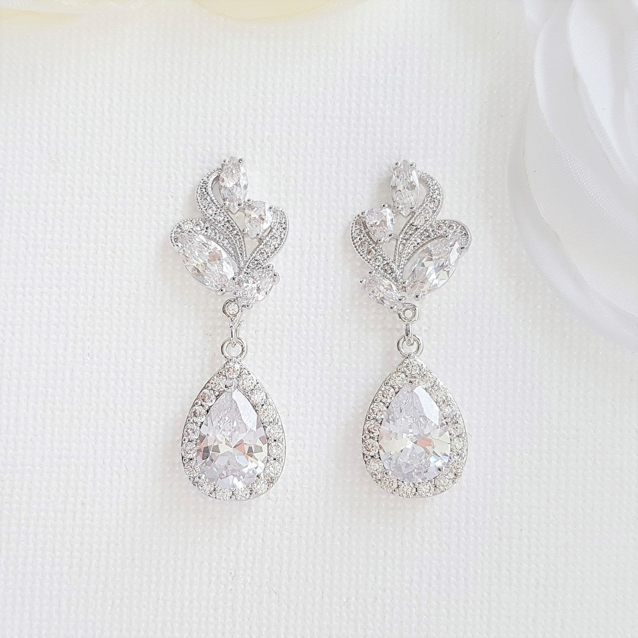 Small crystal shop drop earrings