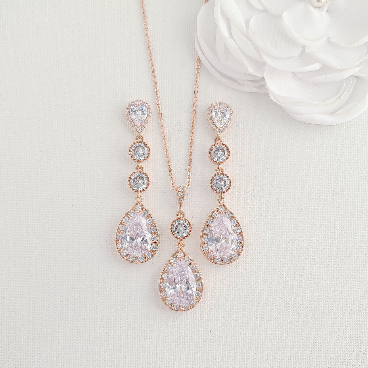 Long earrings store set