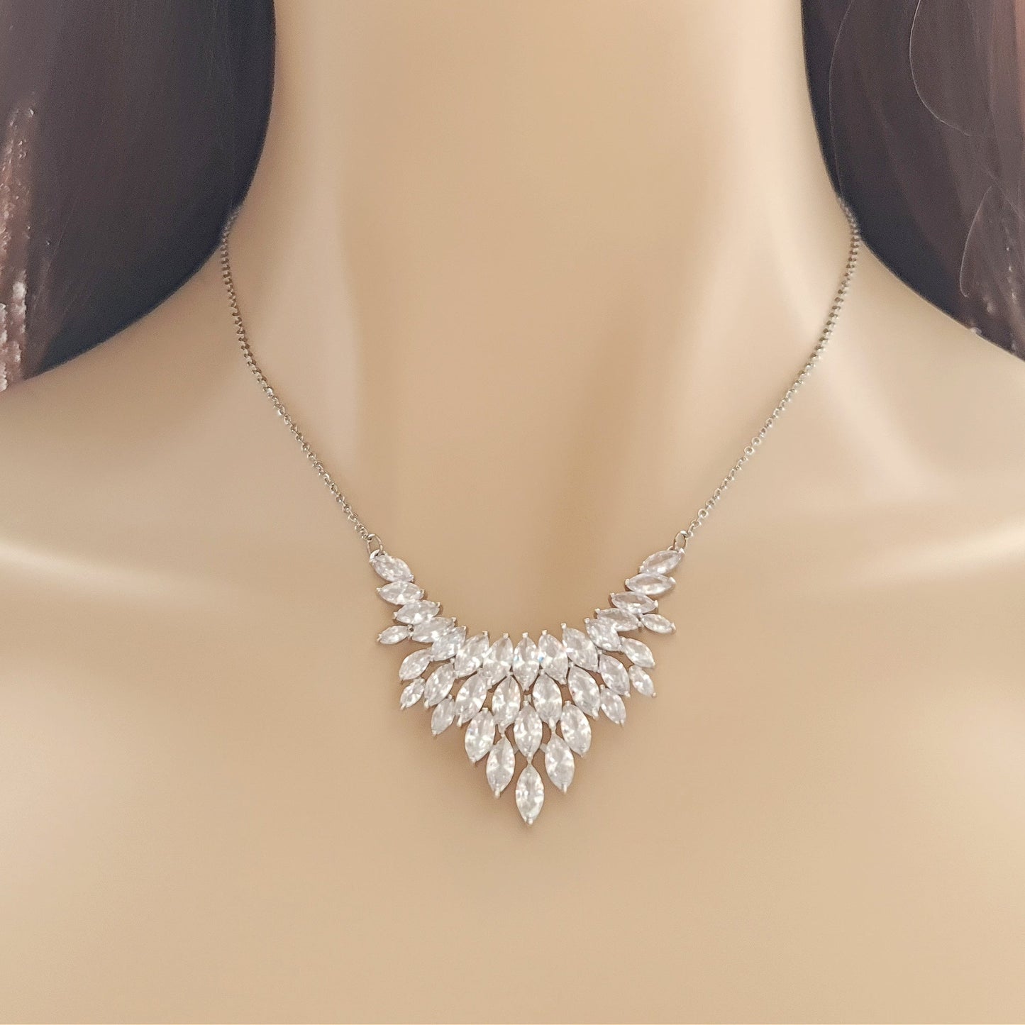 Bridal Gold Leaf Necklace-Belle