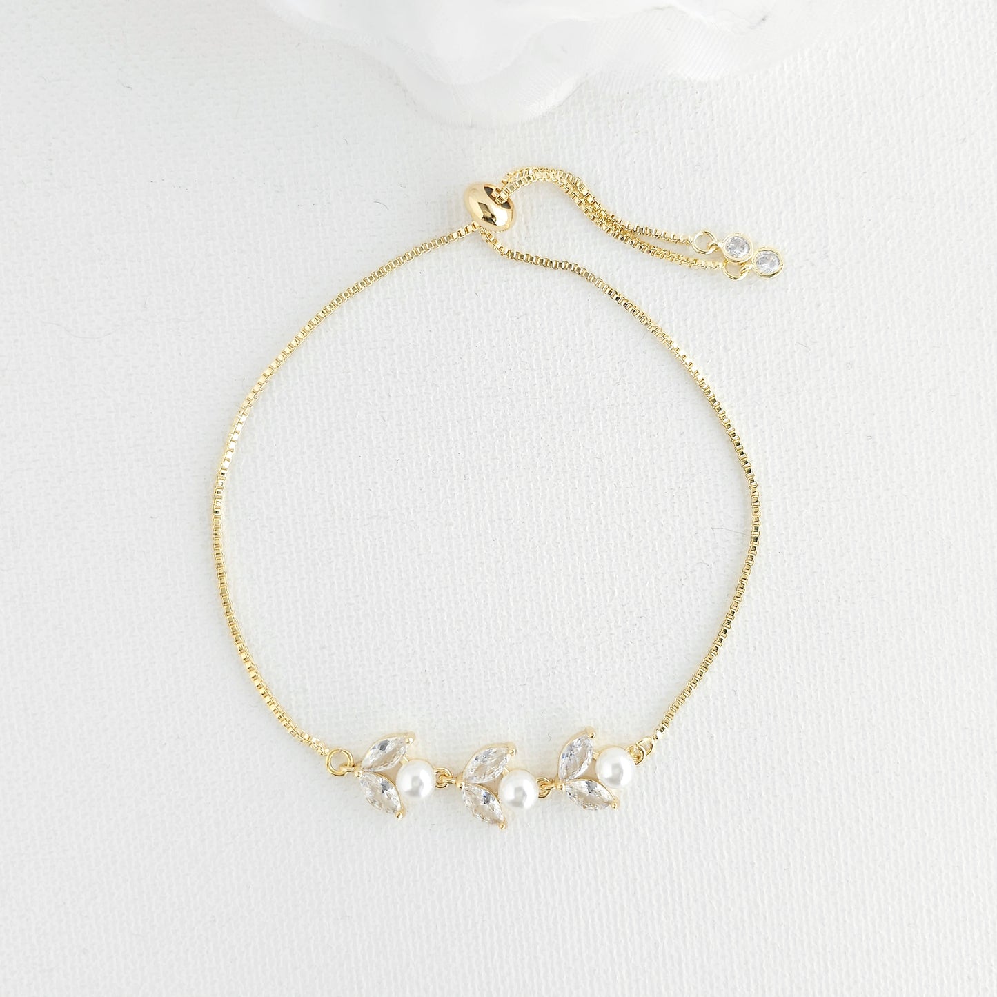 Silver CZ Leaf and Pearl Bracelet-Leila