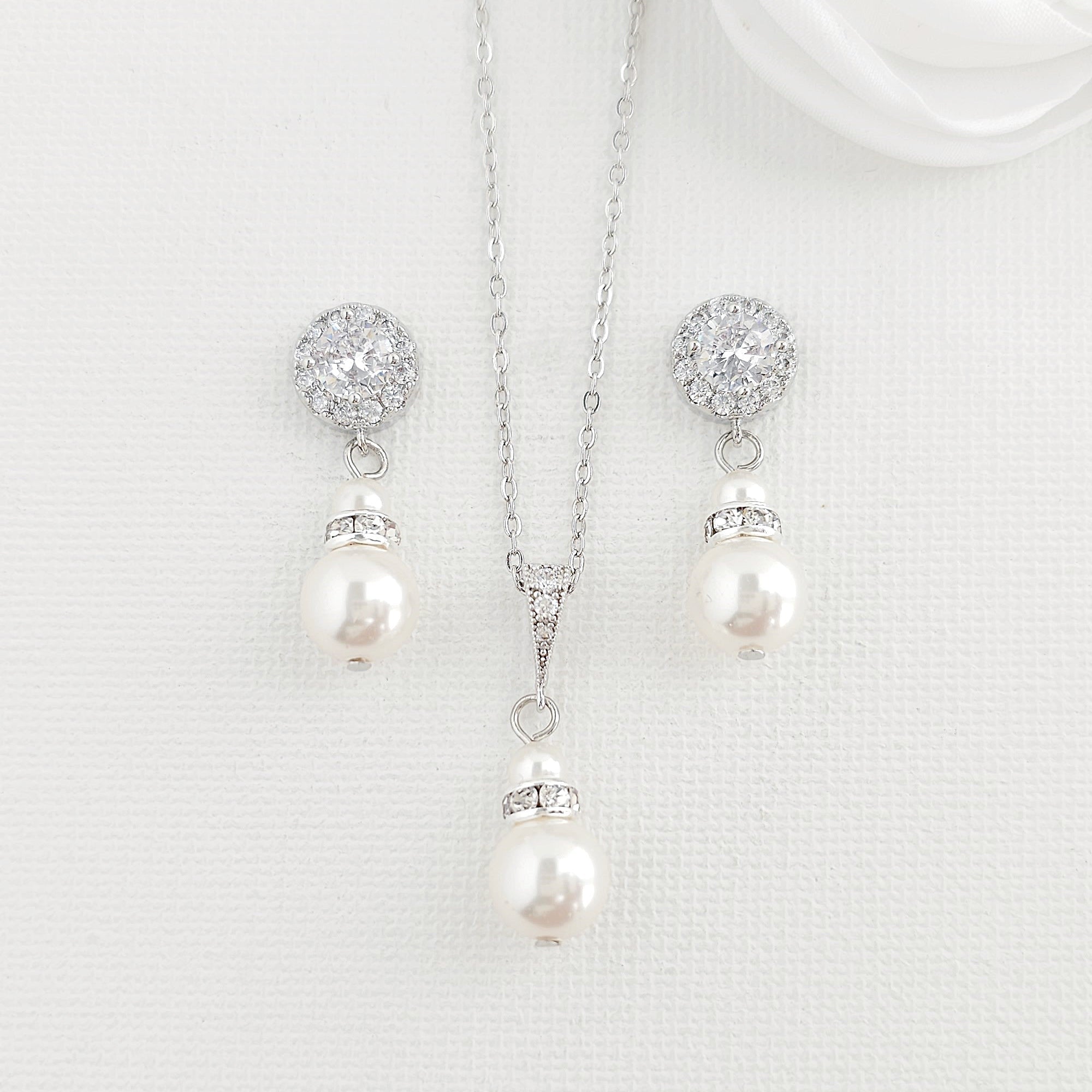 Set of 6 Bridesmaid Pearl Necklaces and 6 Pairs Stud Earrings, 6 Pearl Sets, Sterling top Silver Jewelry 01331