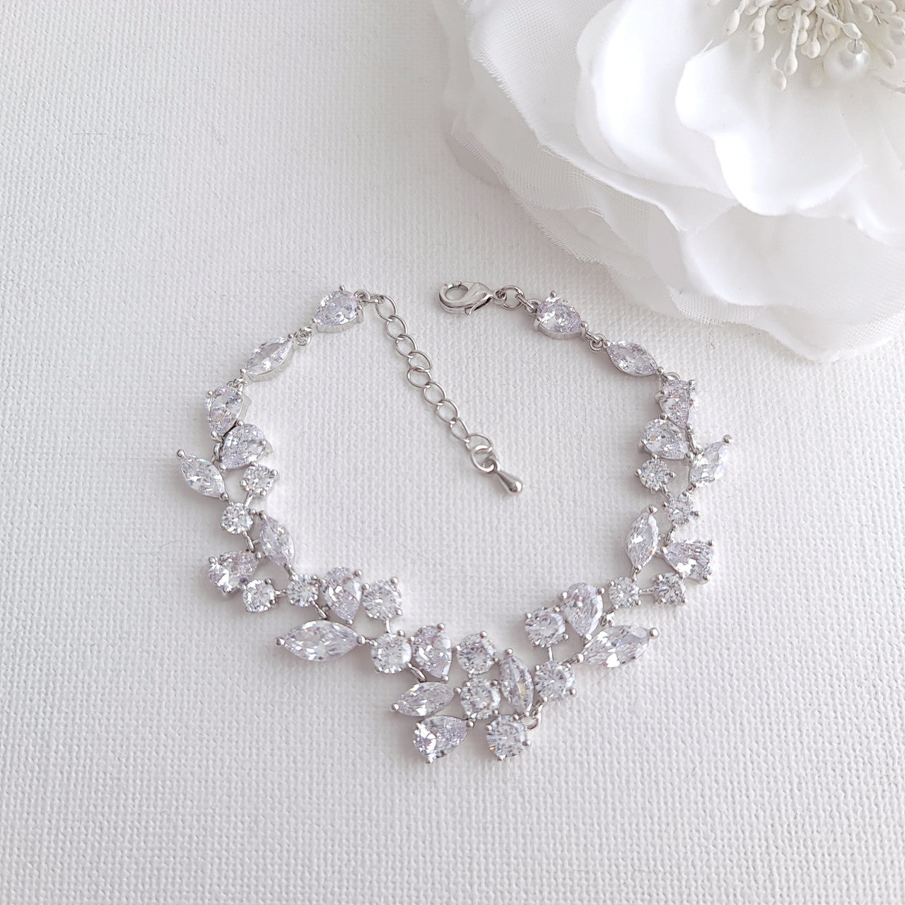 Bridal Bracelet, Bridal Wedding Bracelet, Crystal Crystal Gold Bracelet, Bridal outlet Boho Bracelet, Wedding Jewelry, White Clear Crystal Bracelet