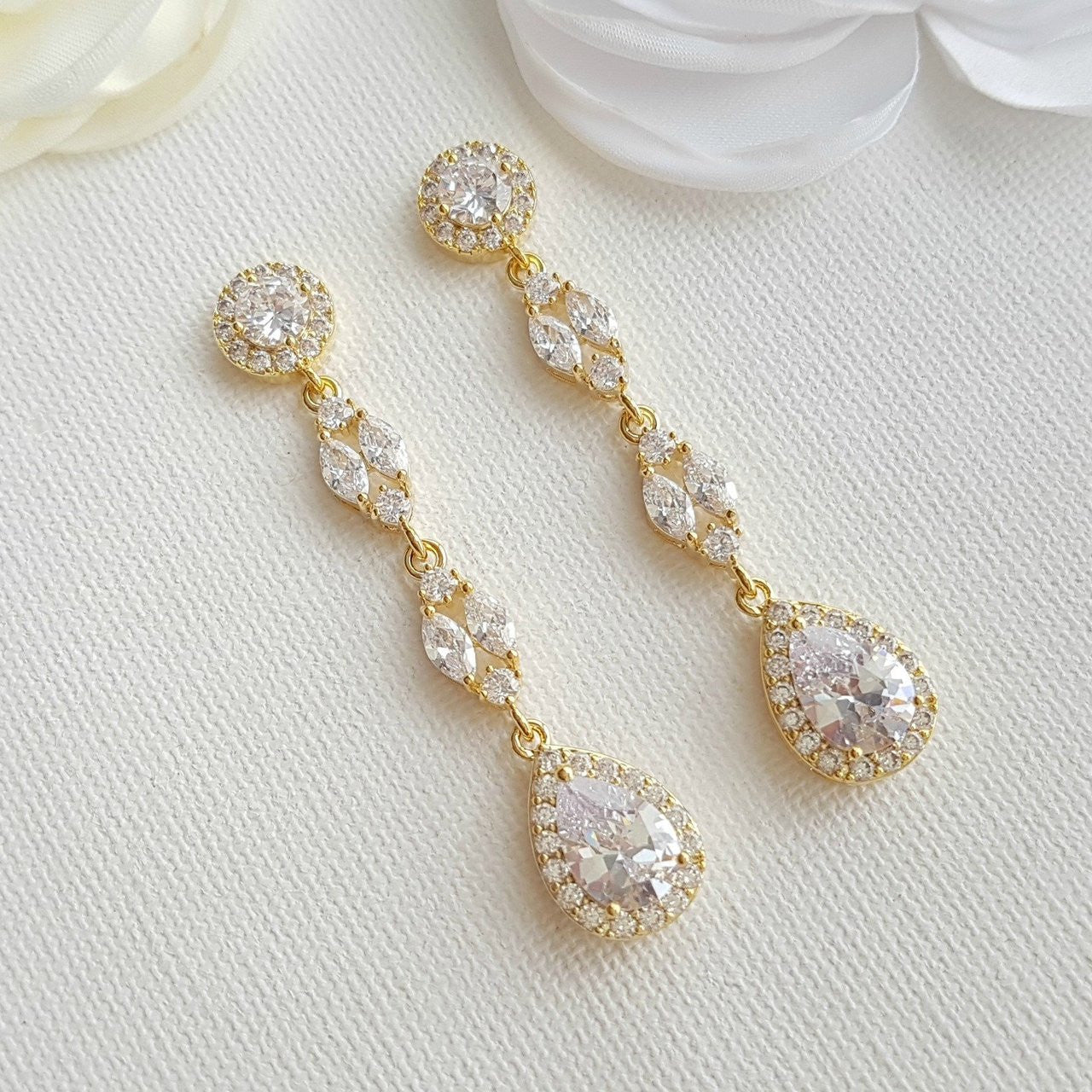 Heavy gold store earrings for wedding